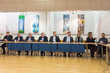 53. Novoletno srečanje Slovencev_okrogla miza (David Štulc Zornik Photography) (5)